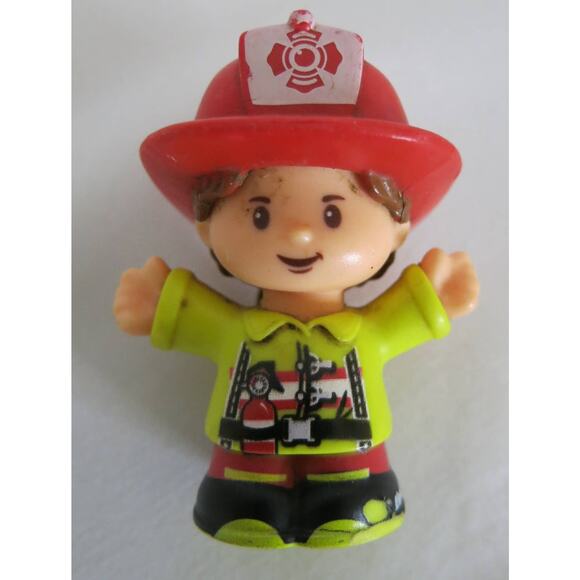 FISHER PRICE LITTLE PEOPLE Lot of 5 Firemen Dog Astronaut Community Helpers Toys - Picture 5 of 16